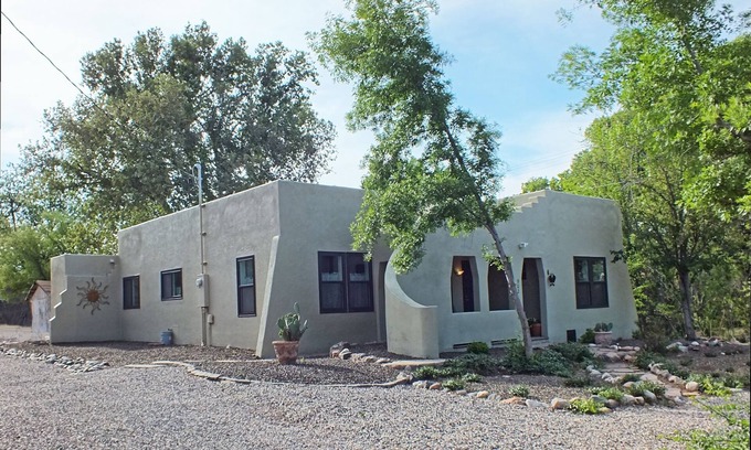 Cottonwood Cottage | Cozy Historic Cottage in Old Town Cottonwood, near Sedona & Jerome