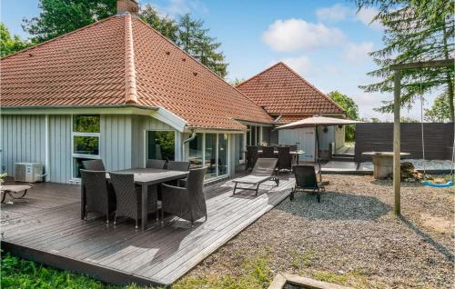 Vedelshave House | Cozy Home In Asperup With Sauna