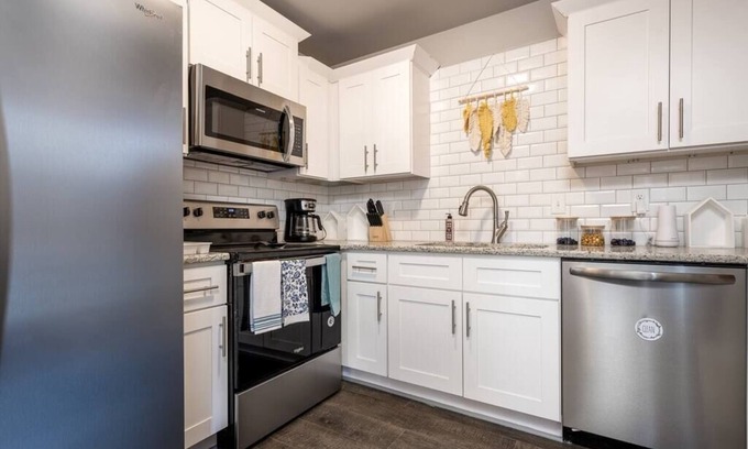 Rosebank House | Cozy house in Hip East Nashville Unit B