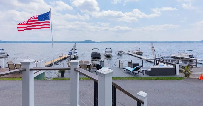 Malta House | Cozy, immaculate, lake front property. Only a few minutes to Saratoga Springs!