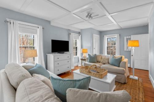 East Harwich House | Cozy Large Home in Harwich with Patio near Wequassett Resort