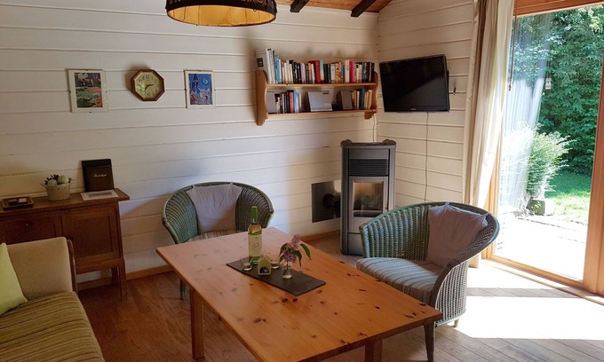 Steinberg House | Cozy log cabin on a historic three-sided farm - Ferienhaus Ströh