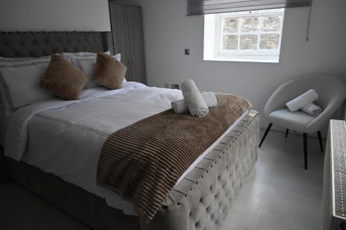 Woolwich Riverside Apartment | Cozy London Apartment with 2 Bedrooms