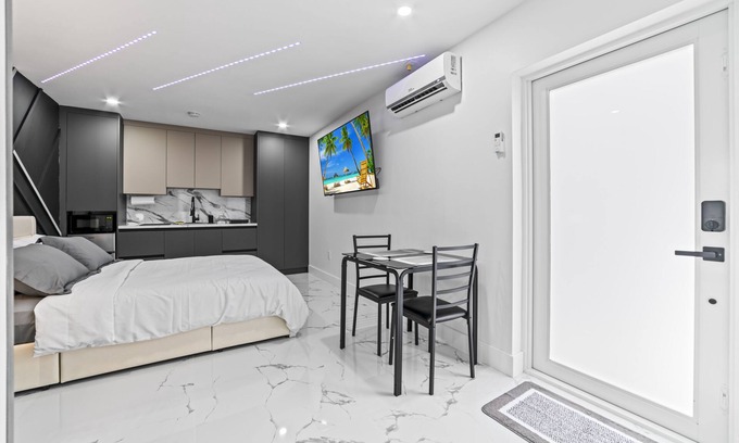 Richmond West Apartment | Cozy Luxury Room. Luxurious studio retreat with sleek design.