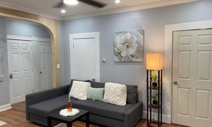 Everett Apartment | 🍀Cozy Modern Home🍀10Min to Boston,Airport,Colleges