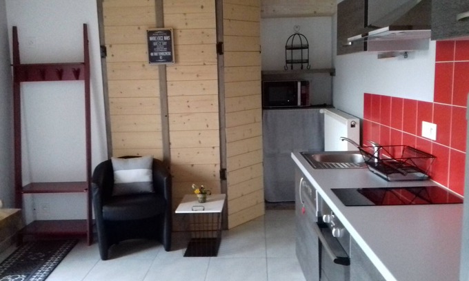 Oye-et-Pallet House | Cozy new cottage in a Comtoise house for 2 people.