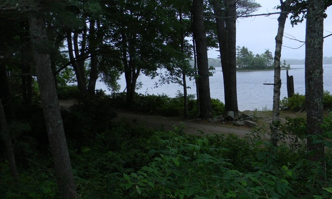 Damariscotta Cottage | Cozy Nook Cottage - Peaceful cottage with scenic views of Pemaquid Lake