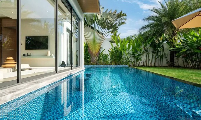 Sa Khu Villa | Cozy Pool Villa Naiyang Beachnn