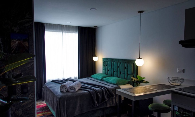 Usaquen Condo | Cozy & Quiet 1BR Country Club Golf Usaquen