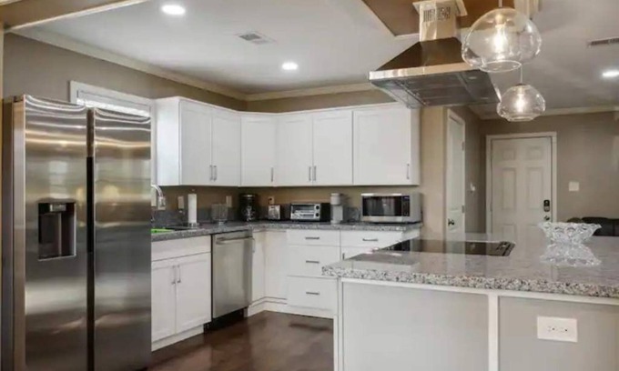 Memphis House | Cozy Ranch Near Airport