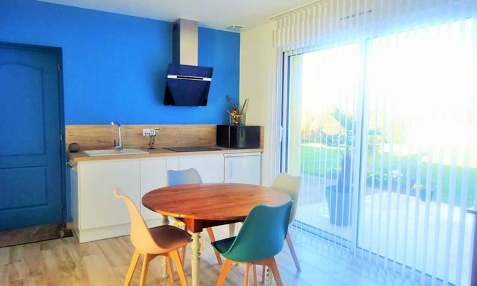 Saint-Georges-du-Bois Cottage | Cozy Retreat 10 min from Le Mans: Private Garden, BBQ, Tennis Nearby