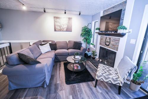 Avoca Apartment | Cozy Retreat Golf, Lake & Nature at Beautiful Lake Monroe