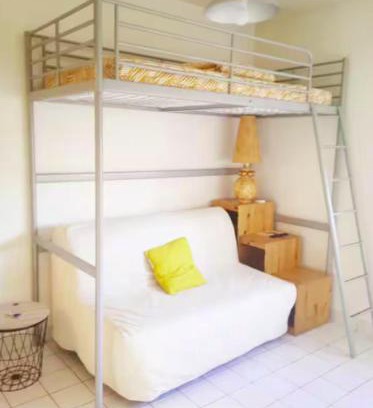 Villefranche-sur-Saone Apartment | Cozy Studio Beaujolais - Porte de Lyon - Piscine&Tennis