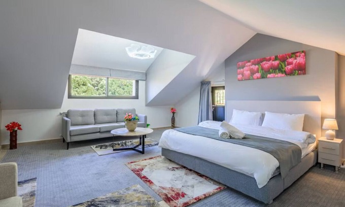 Kfardebian Apartment | Cozy studio in Roya Heights-kfardebien