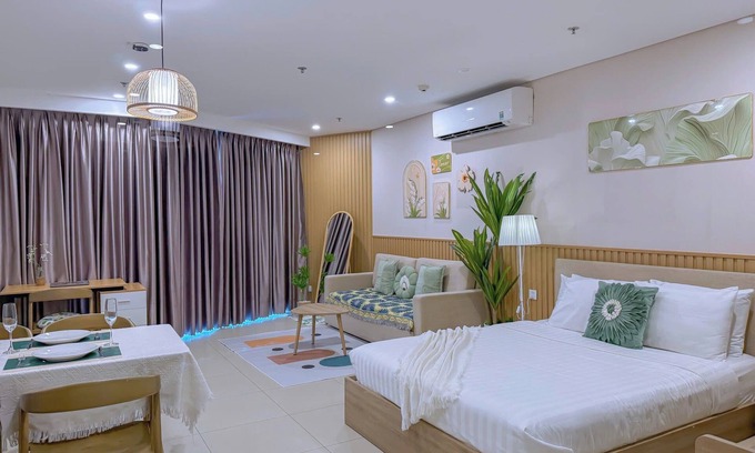 Thang Tam Apartment | Cozy Studio Apartment With Pool & Sea View