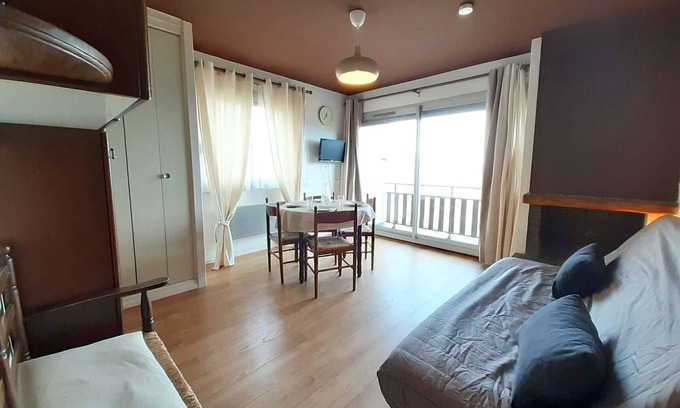 Pla d'Adet Apartment | Cozy studio for 4 with equipped kitchenette, St-Lary-Soulan