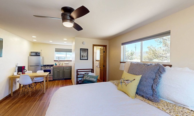 South Fork Apartment | Cozy studio w/nearby hiking & biking trails, free Wifi