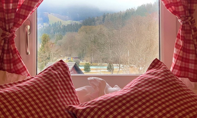 Dollach Apartment | Cozy Tiny Duplex Apartment, Lake 150m, 5 min to the Ski Lift, up to 4 pers