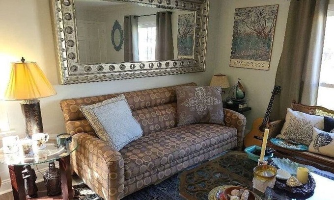 Northwest Akron House | Cozy townhome in a Great Location in West Akron