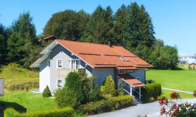 Riedlhutte Apartment | Cozy vacation apartment (54 sqm) for up to four people with balcony