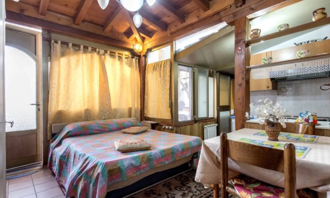 Pistoia Apartment | Cozy wooden annex in Pistoia