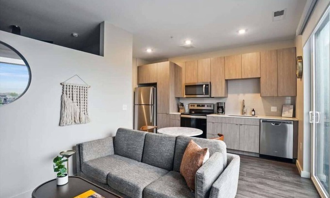 Lower Lawrenceville Apartment | CozySuites Roomy 1BR, Lawrenceville