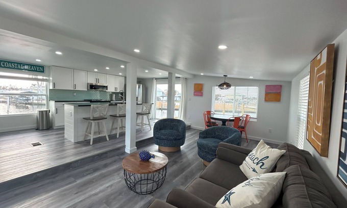 Saint James City House | Crab Cove Inn. 3/2 Direct Gulf Access with 50 ft sea wall.
