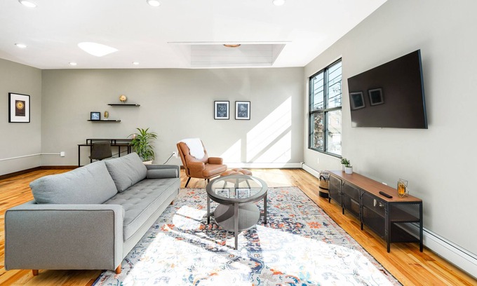 Duluth Apartment | Craft District Loft - Michigan