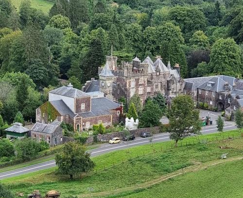 Abercwmboi Hotel | Craig-Y-Nos Castle