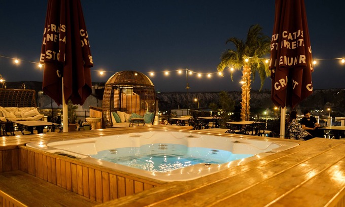 Goreme Hotel | Cratus Stone Palace