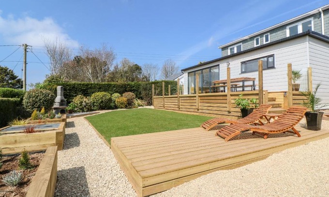 Constantine House | Craybourne