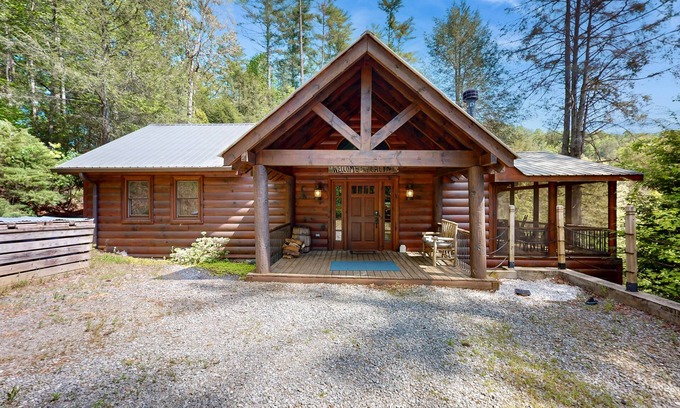 Cashes Valley Cabin | Creekside cabin w/rustic elegance, private hot tub & beautiful screened-in porch