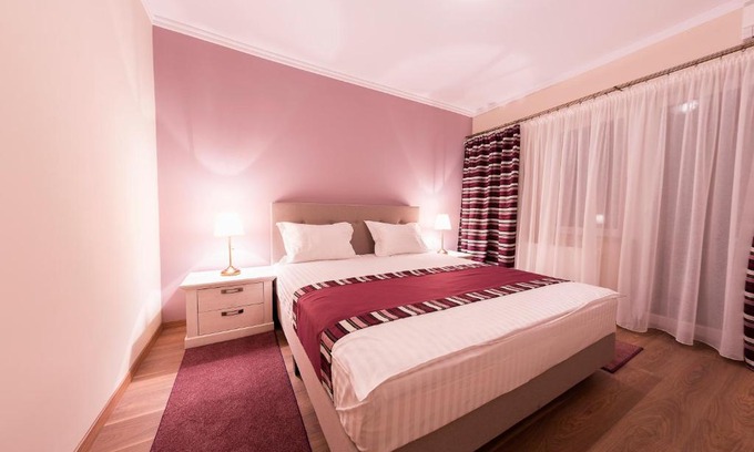 Alba Iulia Apartment | Crema Residence
