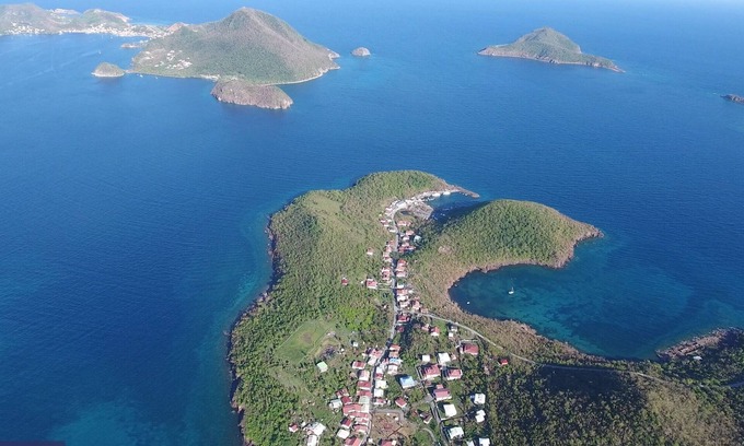 Terre-de-Bas Apartment | CREOLE RESIDENCE OF STANDING CLASSIFIED 4 STARS WITH A VIEW ON THE BAY 180