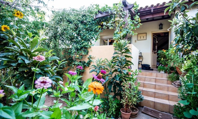 Kokkini Chani Apartment | CRETAN ROOTS HOME