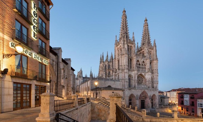 Burgos Hotel | Crisol Mesón del Cid