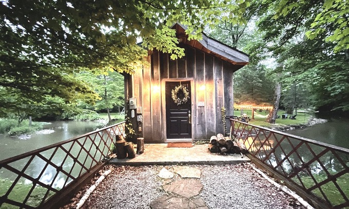 Blacklick House | Cross Creek House