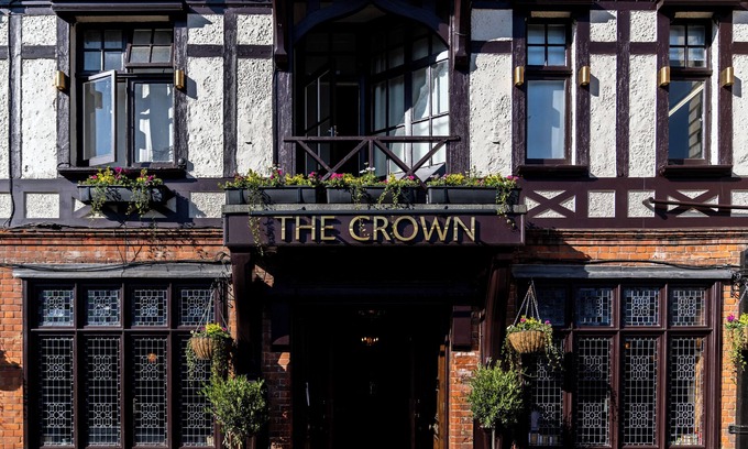 Runnymede Hotel | Crown Hotel