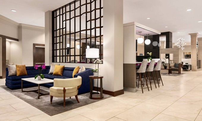 King of Prussia Hotel | Crowne Plaza: Philadelphia - King of Prussia by IHG