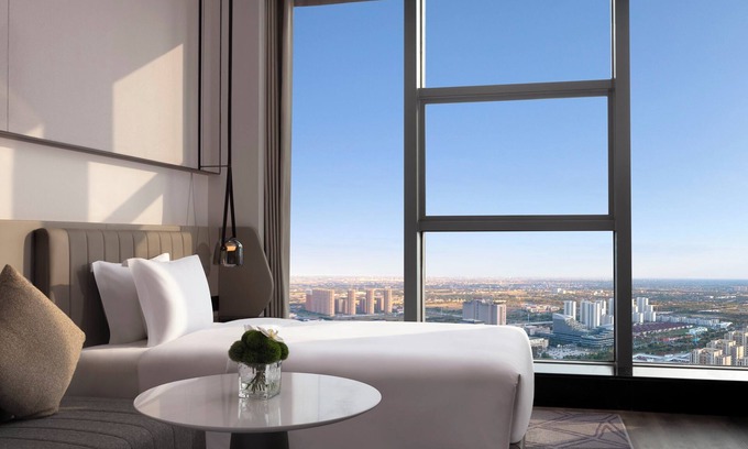 Jiaojiang Hotel | Crowne Plaza Taizhou City Center by IHG