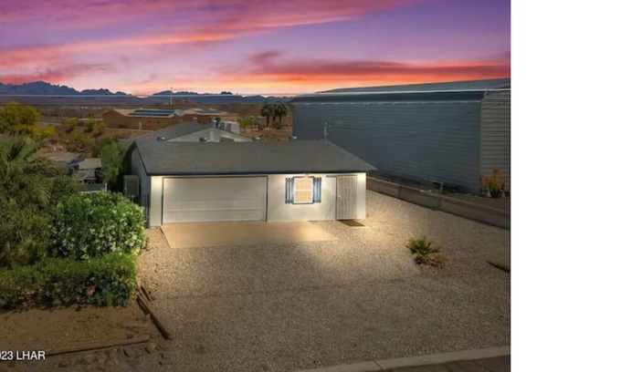 Cienega Springs House | Crows Landing House on the Colorado River