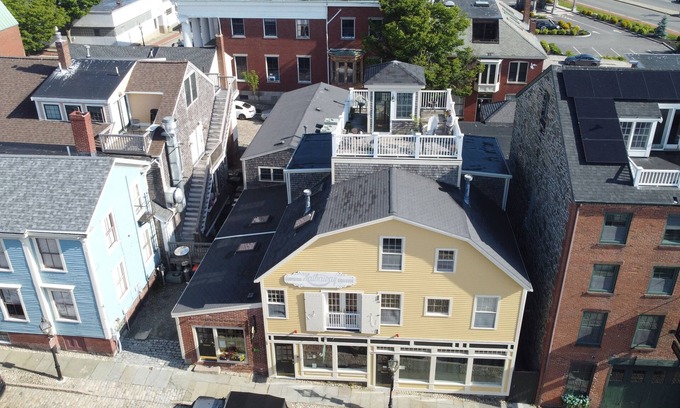 New Bedford Apartment | Crows Nest. Downtown New Bedford Historic District. HARBOR VIEWS!