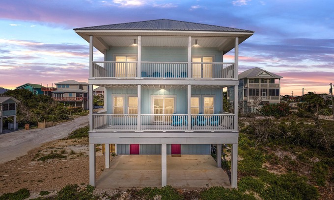 Cape San Blas House | CSB. Gulf Views. Steps To Beach. Secluded.