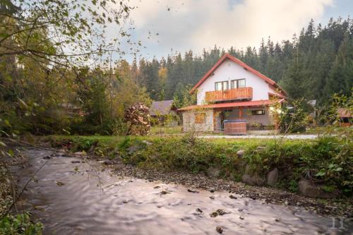 Ciumani Apartment | Csencsó Vendégház