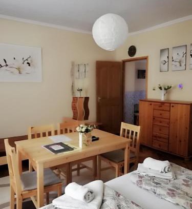 Mako Apartment | Csilla Apartman