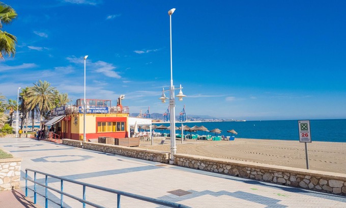 Carretera de Cadiz Apartment | Cubo's Apartamento Seaview Port & Free Parking/sea views/free wifi