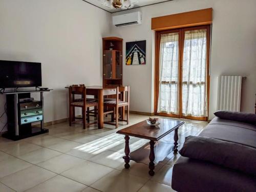 Capaccio Scalo Apartment | Da Nonna Gina - in centro con parcheggio gratuito