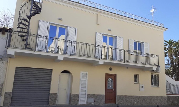 Lacco Ameno Apartment | Da Raff