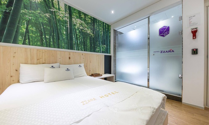 Gongsan-dong Hotel | Daegu Palgongsan Zzara Hotel