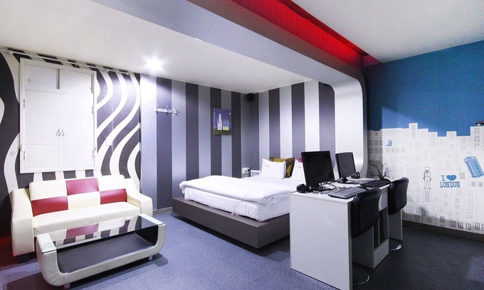 Hollim Hotel | Daegu Seongseo Chocolate